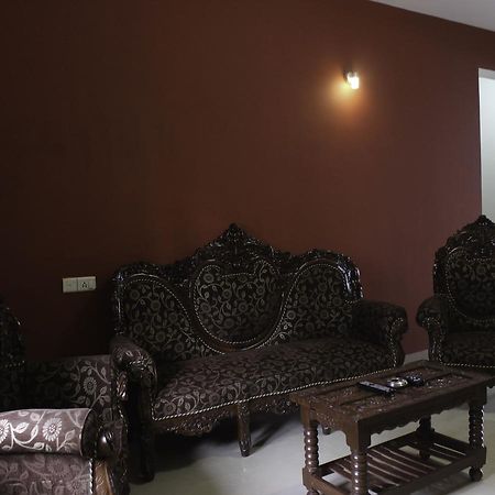 Boutique 2 Bhk North Goa Road Apartment Sangolda Bagian luar foto